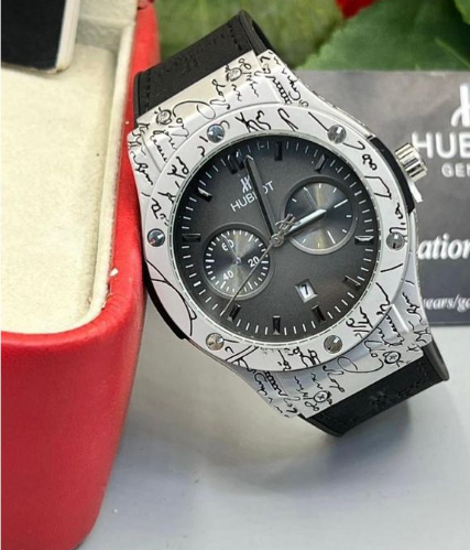 Men’s Luxury Leather Strap Watch